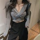 Details Deep V-neck T-shirt