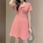 Drawstring Checked Short-sleeve A-line Dress
