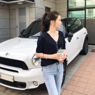 Short-sleeve Letter Embroidered Cardigan