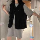 Button Vest / Short-sleeve T-shirt