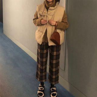 Turtleneck Top / Plaid Pants / Padded Vest