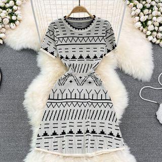 Short Sleeve Geometric Print Midi Dress Gray - One Size