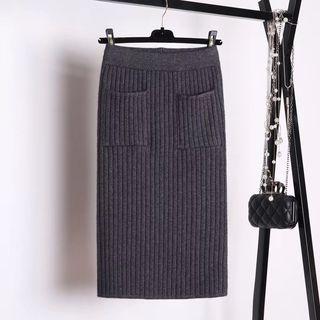 Detail Pocket Slit Knit Skirt