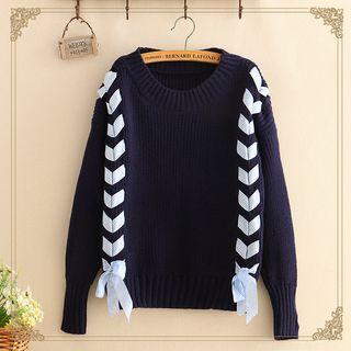 Lace-up Detail Round-neck Knit Sweater