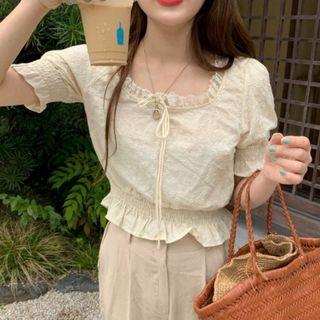 Eyelet Lace Square-neck Short-sleeve Peplum Top