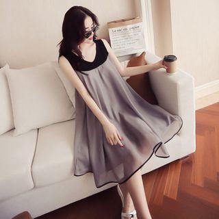 Sleeveless Two Tone Chiffon Dress