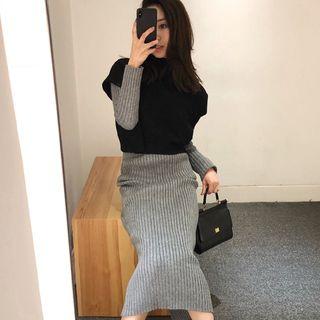 Set: Cropped Knit Vest + Midi Ribbed Sweater Dress