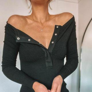 Long-sleeve Off-shoulder Henley Knit Top