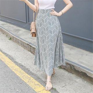 Zip-side Patterned Maxi Skirt
