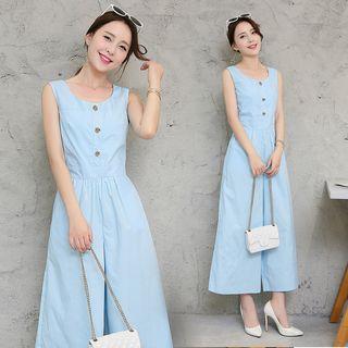 Sleeveless Buttoned Jumpsuit