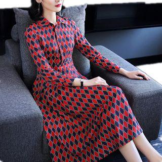 Diamond Print Long-sleeve Midi A-line Dress