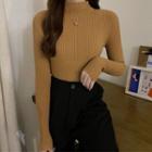 Knitted Plain Mock-neck Top