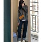 Sweater / Straight Leg Jeans