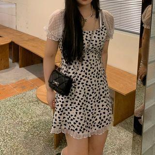Spaghetti-strap Heart Print Midi A-line Dress / Short-sleeve Dress