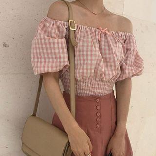 Check Off Shoulder Short-sleeve Top / A-line Skirt