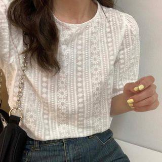 Short-sleeve Crew-neck Floral Embroidered Blouse White - One Size