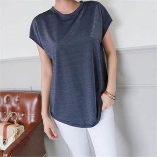 Cap-sleeve Round-hem T-shirt