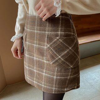 Patch-pocket Plaid Miniskirt