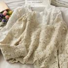 Square-neck Slim-fit Cropped Lace Top