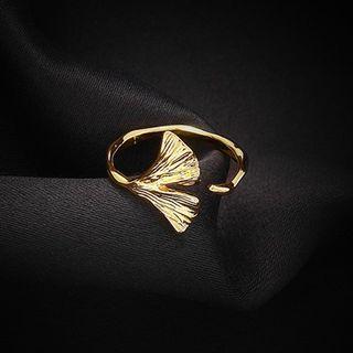 Ginkgo Leaf Ring Ring - Gold - One Size