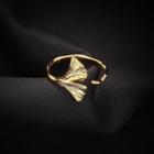 Ginkgo Leaf Ring Ring - Gold - One Size