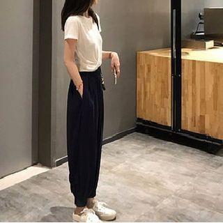 Set: Short-sleeve T-shirt + Plain Jogger Pants