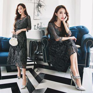 3/4 Sleeve Embroidery Tulle Midi Dress
