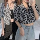 Short-sleeve Printed Crop Shirt