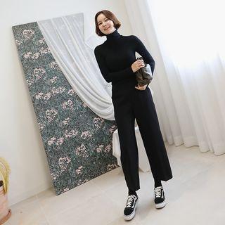 Buckle-detail Wide Dress Pants