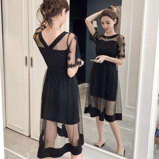 Set: Slipdress + Short-sleeve Sheer A-line Midi Dress