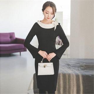 Contrast-collar Sheath Dress
