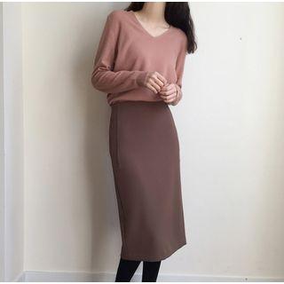 Set: V-neck Sweater + Midi Straight-fit Skirt