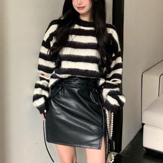 Striped Sweater / Drawstring Pencil Skirt