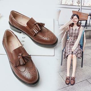 Wingtip Tassel Loafers