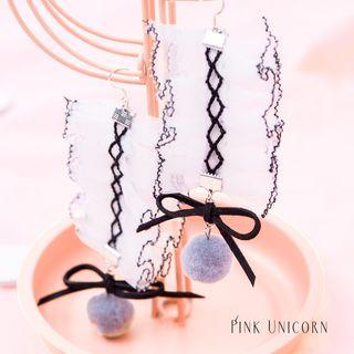 Bobble Lace Earring