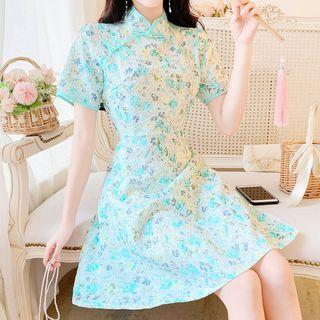 Short-sleeve Floral Embroidered A-line Qipao Dress