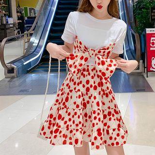 Set: Bow Accent Short-sleeve T-shirt + Dotted Mini A-line Skirt