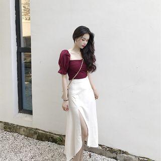 Short-sleeve Square Neck Top / Midi A-line Skirt