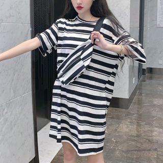 Striped Short-sleeve T-shirt With Bag Stripe - One Size