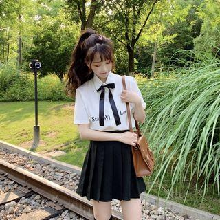 Elbow-sleeve Letter Ribbon Shirt / A-line Mini Pleated Skirt
