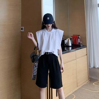 Sleeveless Polo-neck Top