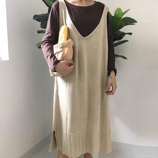Long-sleeve T-shirt / Knit Pinafore Dress