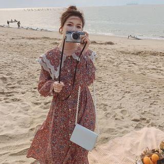 Peter Pan Collar Single-breasted Floral Dress