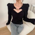 Long-sleeve Shirred Chained T-shirt