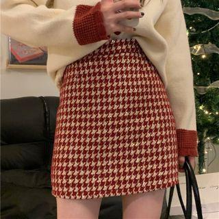 Sequined Houndstooth Mini Pencil Skirt