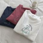 Elbow-sleeve Embroidered Bear T-shirt