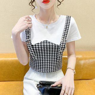 Short-sleeve Mock Two-tone Houndstooth Panel T-shirt