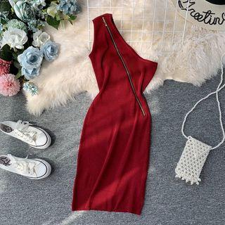 Zip-detail One-shoulder Knit Dress