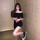Off-shoulder Lettuce Edge Mini Bodycon Dress