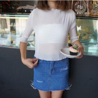 Plain Elbow Sleeve Top